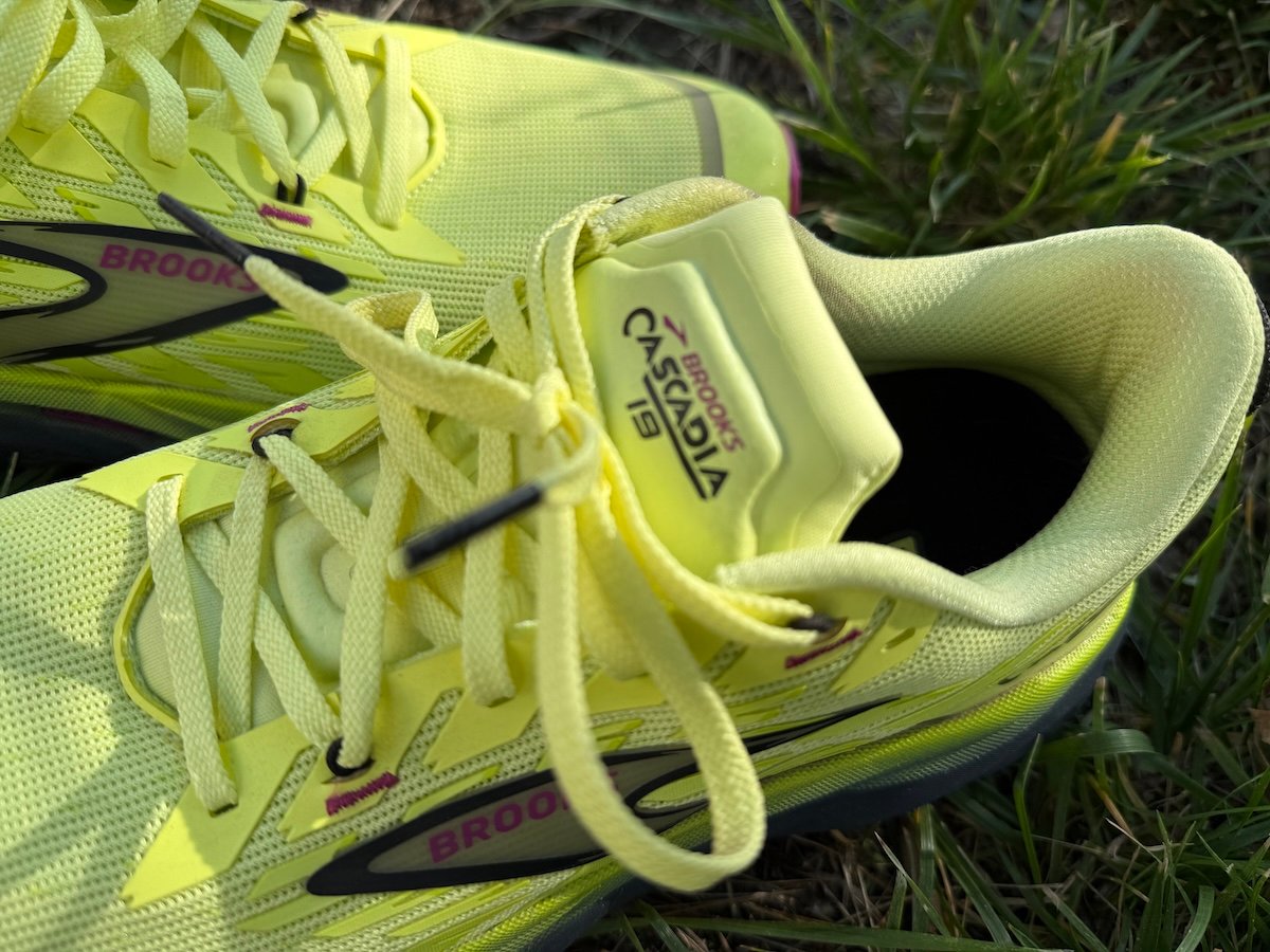 Brooks Cascadia 19 Laces