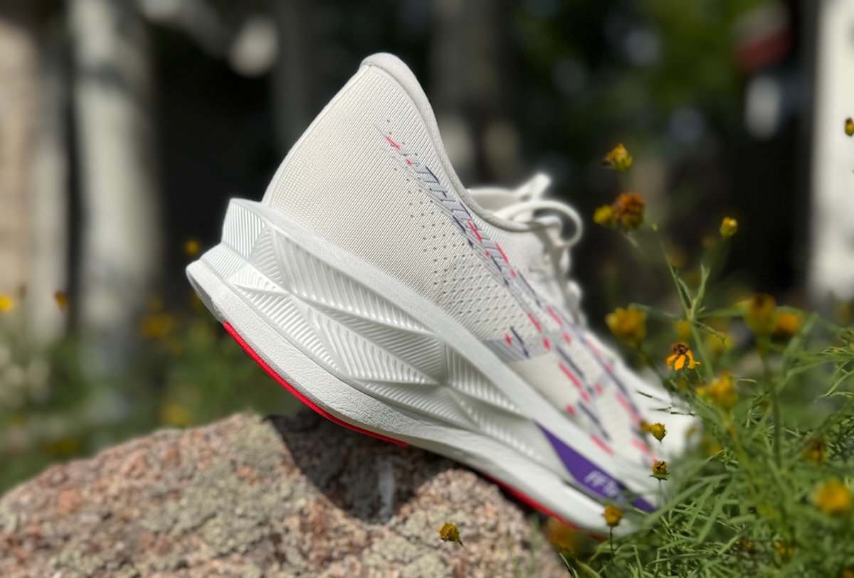 Asics sonicblast Heel