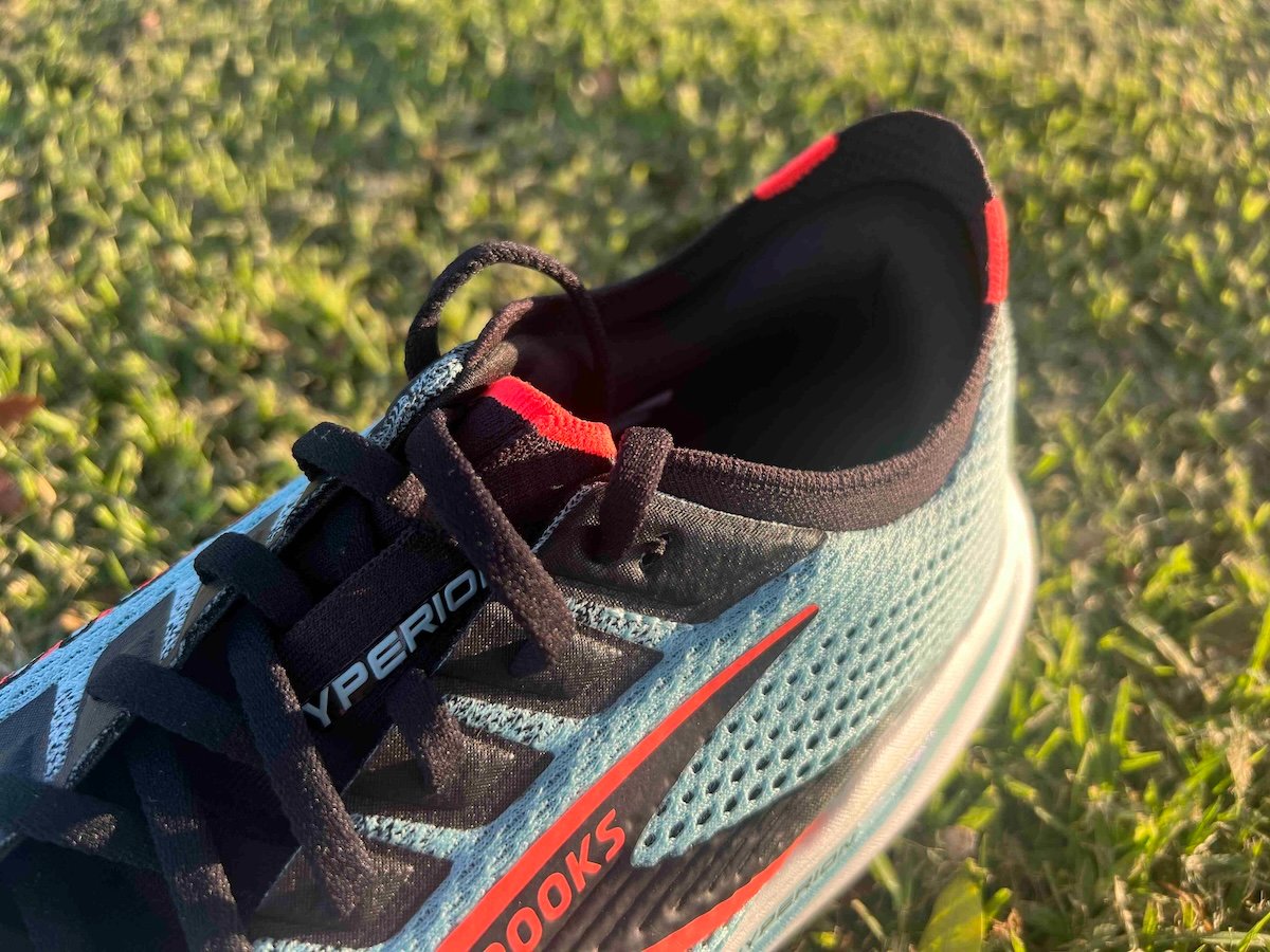 Brooks Hyperion 3 Heel Collar