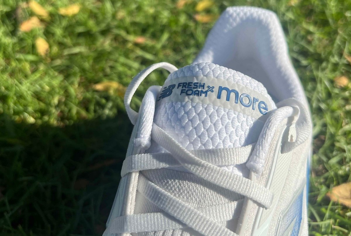 New Balance More v6 Laces