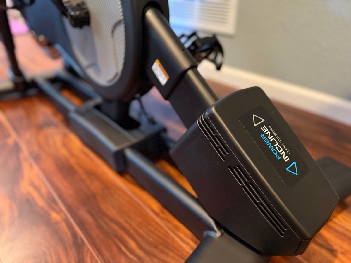 Nordictrack x24 bike Incline Feature