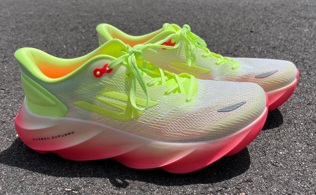 Sketchers Aero Burst Overview