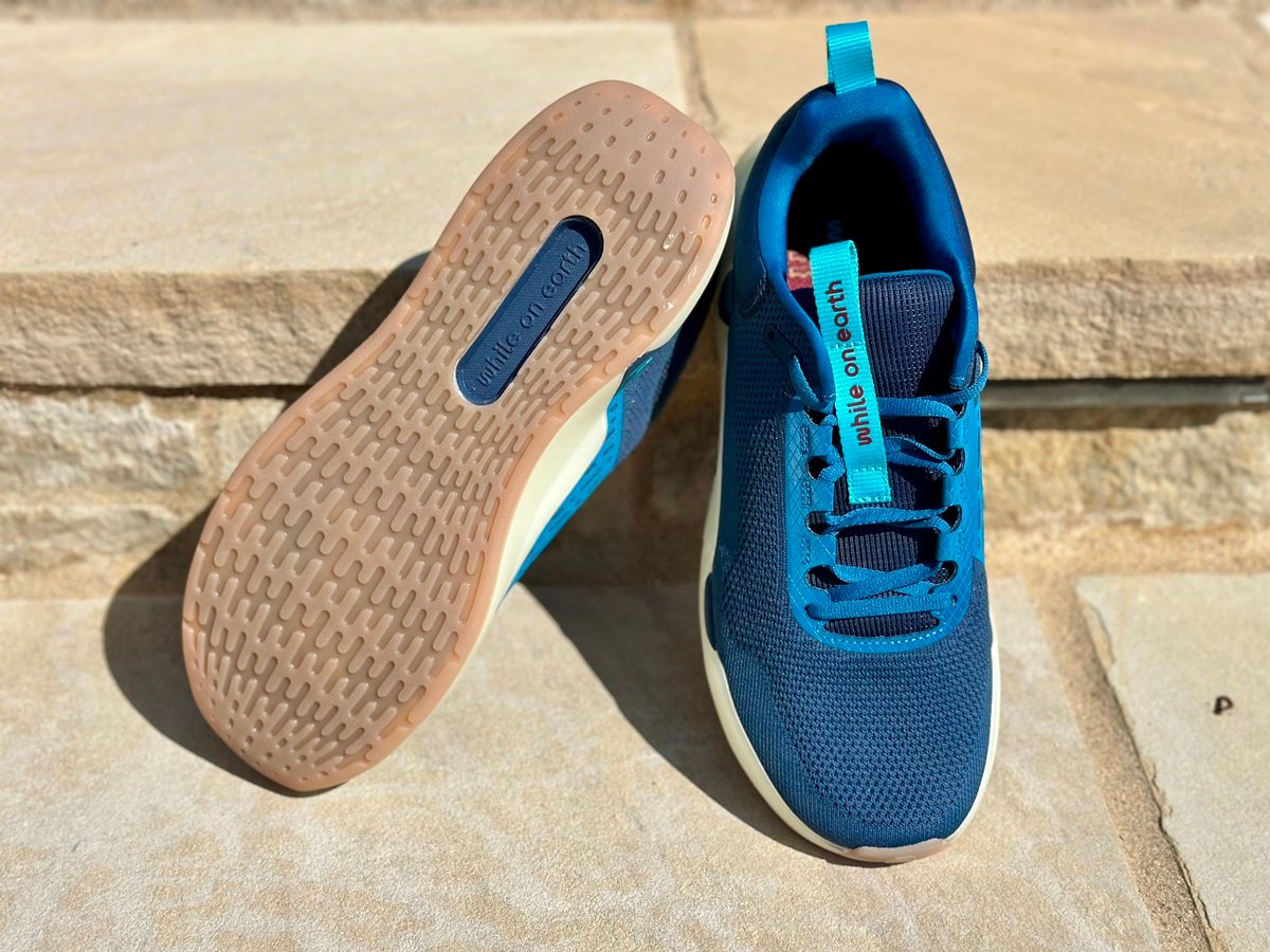 while on earth move trainer outsole