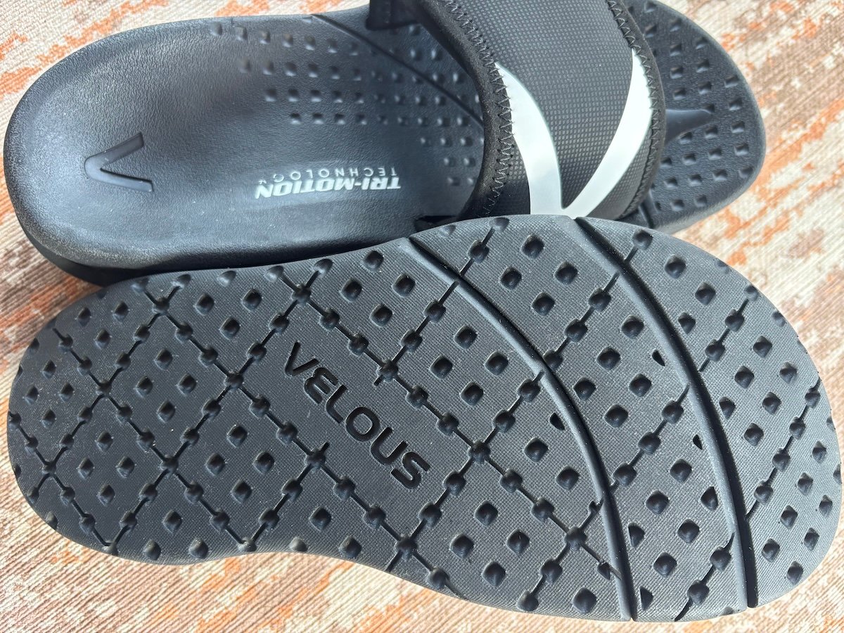 Velous Hoya Slides Outsole
