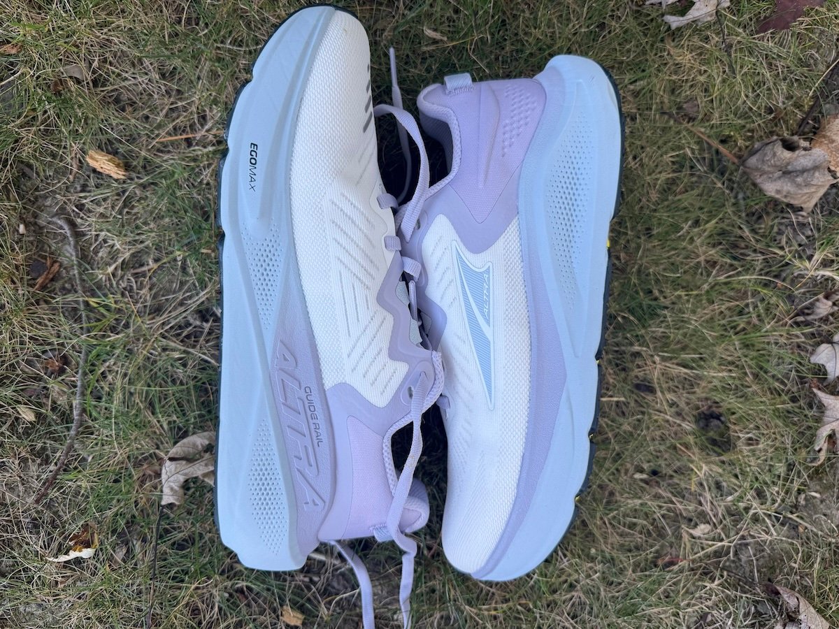 Altra Paradigm 8 Review