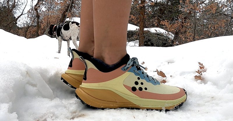 narrow trail running shoes