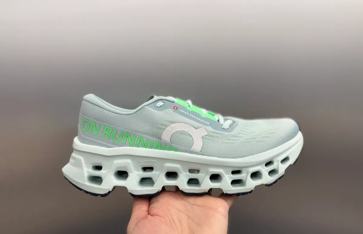 On Cloudmonster 3 Preview