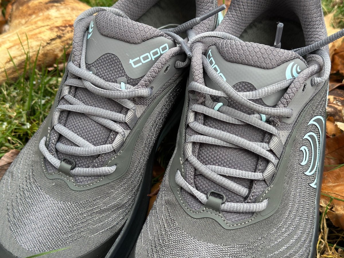 Topo Pursuit 3 Laces