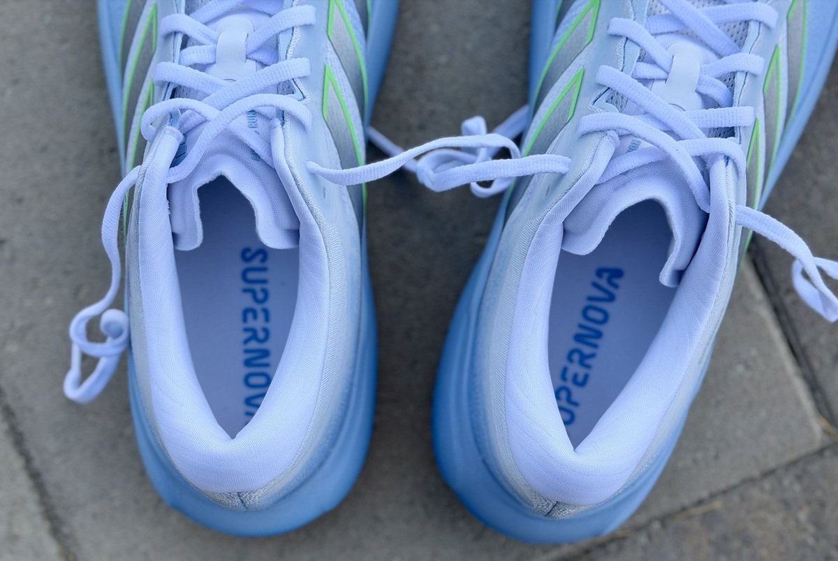 adidas supernova rise 3 heel collar