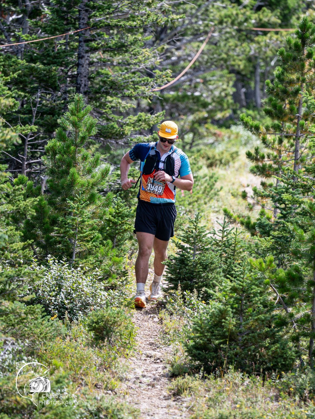 man in hydration vest running nitty gritty marathon